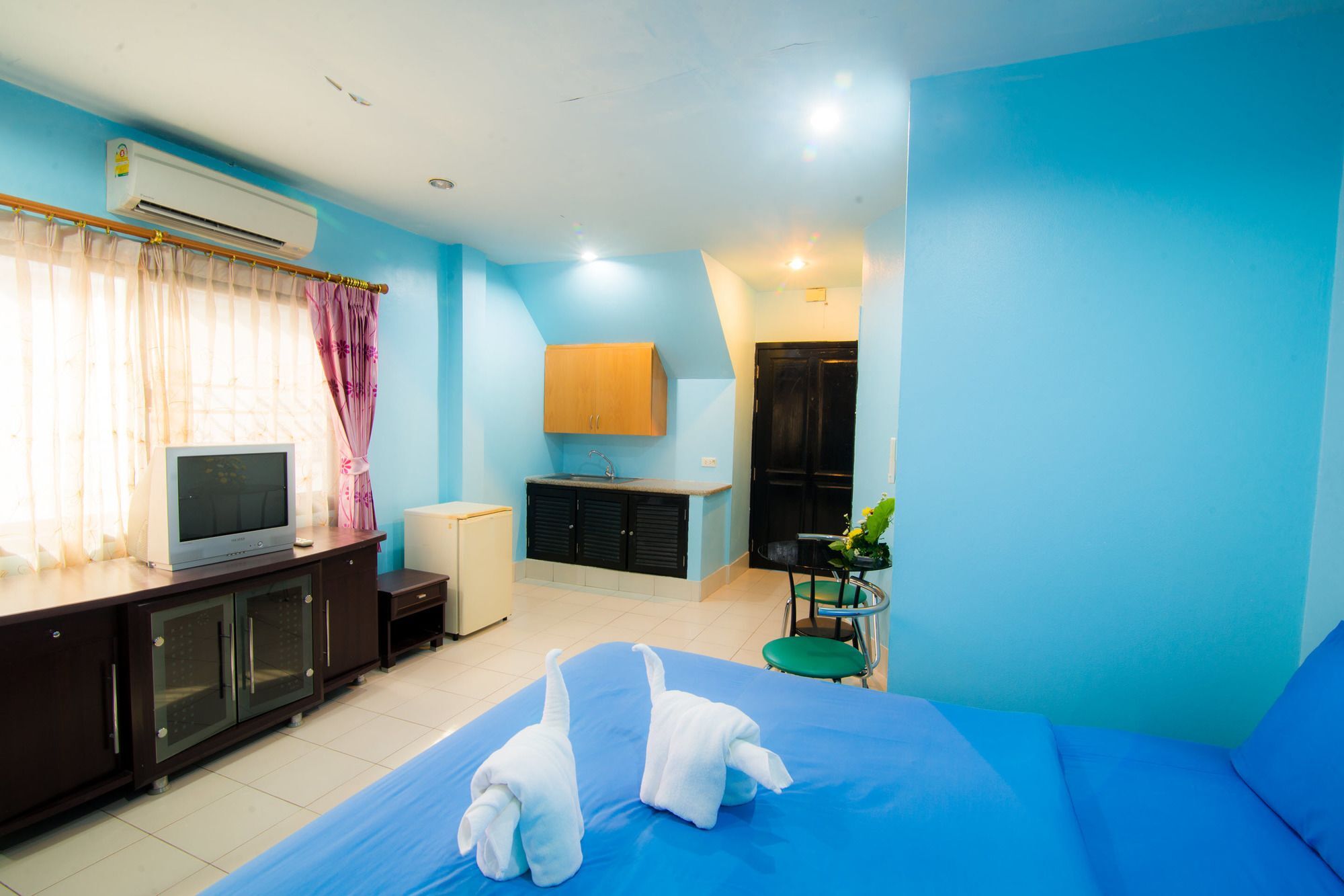 De Apartment Pattaya Εξωτερικό φωτογραφία